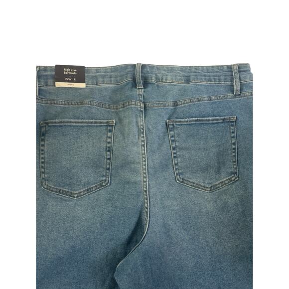 NWT Ava & Viv Women's 24W Denim Jean Shorts Bermuda 8” Stretch High Rise #5453 - Picture 15 of 15